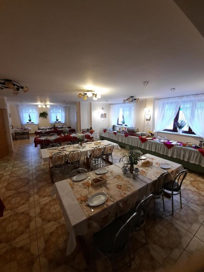 Osrodek Wypoczynkowy Buenos Aires Bed & Breakfast Kudowa Zdroj Exterior photo