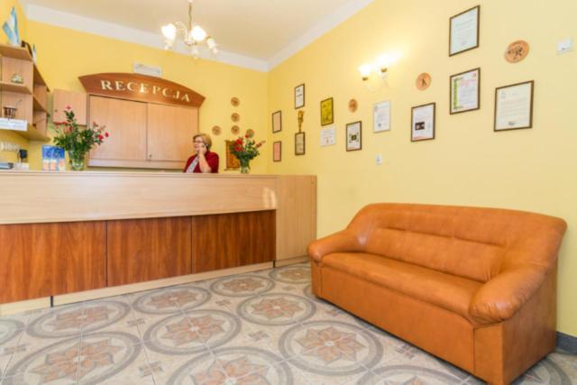 Osrodek Wypoczynkowy Buenos Aires Bed & Breakfast Kudowa Zdroj Exterior photo