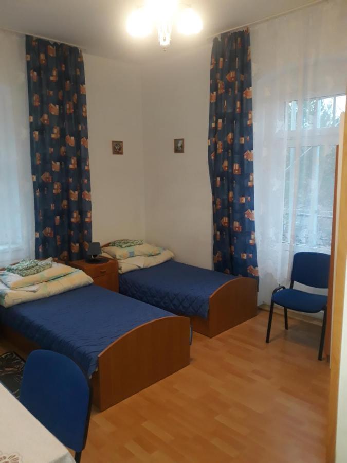 Osrodek Wypoczynkowy Buenos Aires Bed & Breakfast Kudowa Zdroj Exterior photo